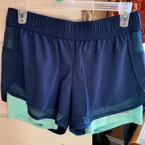 Avía shorts